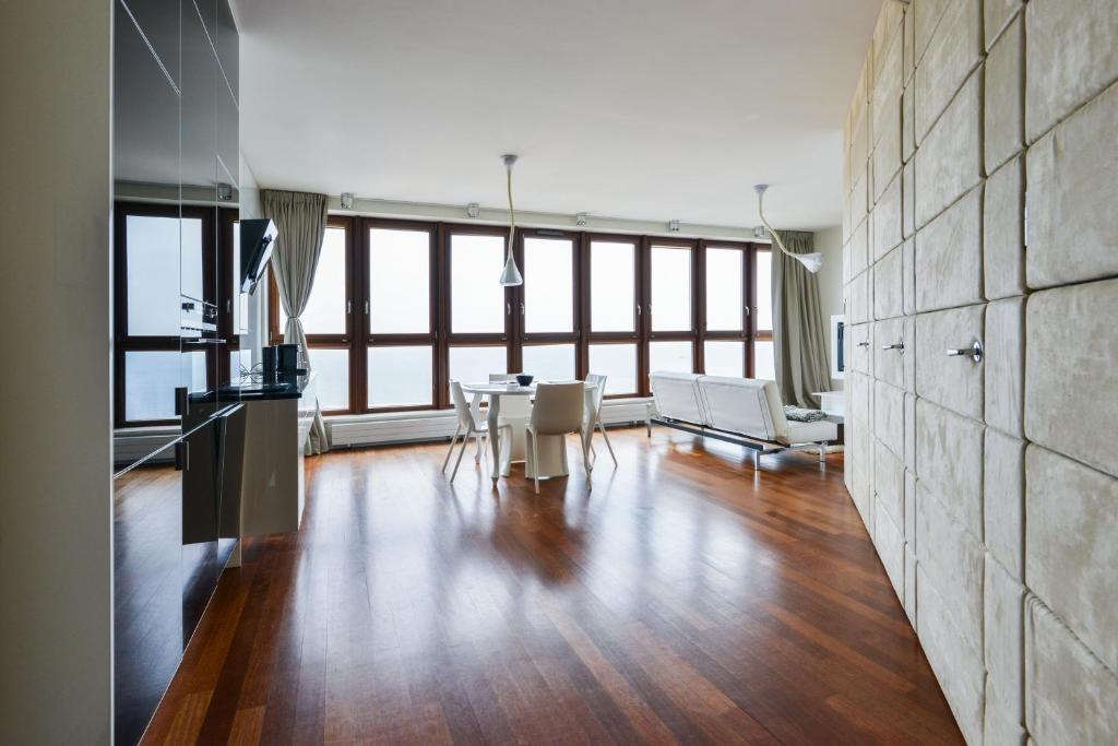 Sea Towers Apartment กดิเนีย ห้อง รูปภาพ
